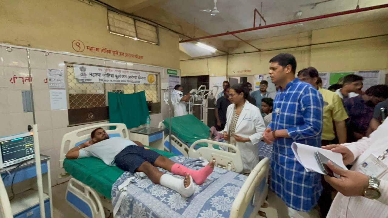 कोहिनूर इमारत दुर्घटनेने भिवंडी हादरली, मदतकार्यात कसूर नको,आमदार निरंजन डावखरेंची घटनास्थळी धाव…जखमींची रुग्णालयात भेट, प्रशासनाला तातडीच्या उपाययोजनांच्या सूचना!