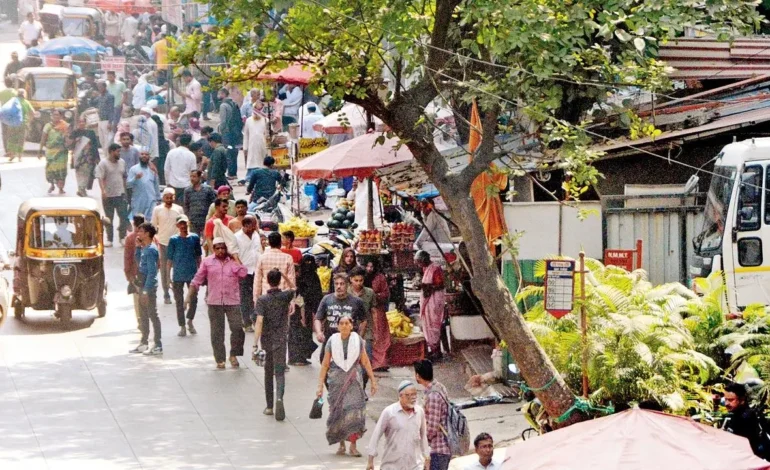 ठाणे शहरात सुरू असलेले फेरीवाल्यांचे पुनःसर्वेक्षण पूर्णपणे मोफत; पैशाची मागणी झाल्यास तक्रार करण्याचे महापालिकेचे आवाहन!