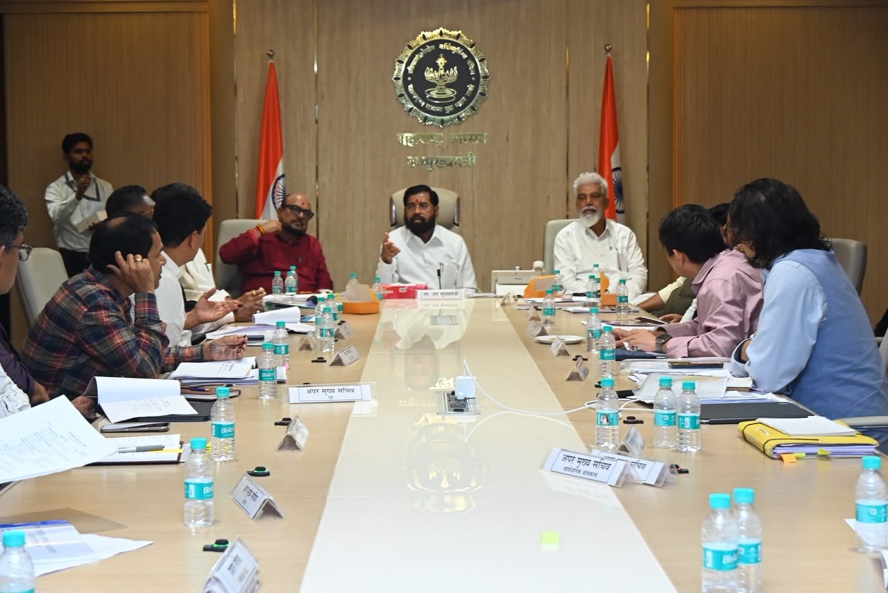 ठाणेतील ९०० खाटांच्या अत्याधुनिक रुग्णालय प्रकल्पाला गती, उपमुख्यमंत्री एकनाथ शिंदे यांचे ‘फास्टट्रॅक’ पूर्णत्वाचे निर्देश!