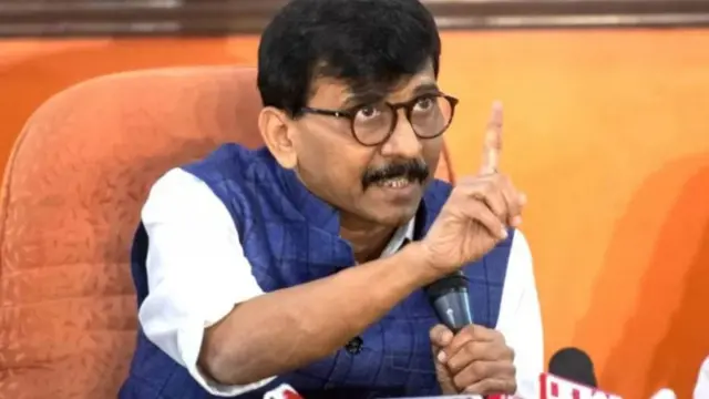 Sanjay Raut: धनुष्यबाण’ गोठवण्याची मागणी का केली? संजय राऊत यांनी स्पष्ट केला कोर्टातील घडामोडींचा घटनाक्रम!