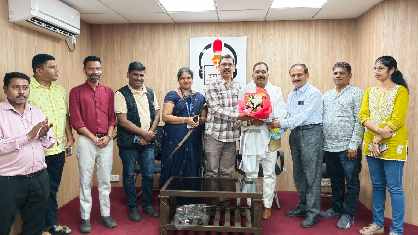 अतिरिक्त आयुक्त संदीप माळवी यांचा पत्रकार संघाकडून सन्मानसेवा निवृत्तीच्या दिल्या शुभेच्छा!