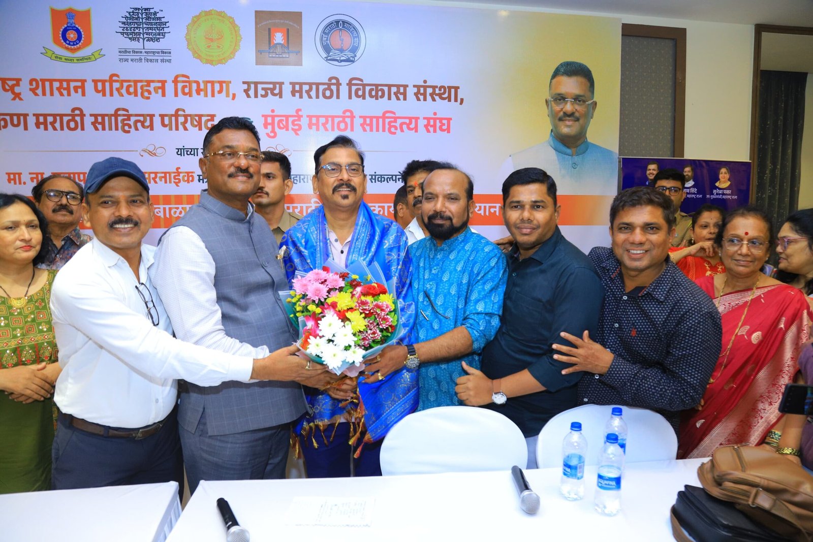 १७ ऑगस्ट रोजी ठाण्यात ‘हिंदुहृदयसम्राट बाळासाहेब ठाकरे मराठी शिकवणी अभियानाचा’ समारोप; १ लाखांहून अधिक अमराठी चालकांनी पूर्ण केले प्रशिक्षण…मराठीचे ज्ञान अनिवार्य; नियमांचे पालन न करणाऱ्यांवर कायद्यानुसार कारवाई होणार – परिवहन मंत्री प्रताप सरनाईक!