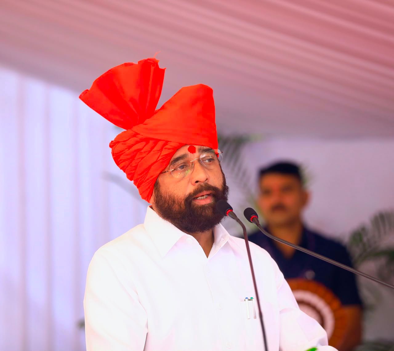 Thane: विकसित भारताच्या निर्मितीत महाराष्ट्र अग्रस्थानी…ठाणे जिल्ह्याच्या विकासाला मिळणार नवी गती; 80 व्या स्वातंत्र्यदिनानिमित्त ठाणे जिल्हाधिकारी कार्यालयात उपमुख्यमंत्री एकनाथ शिंदे यांच्या हस्ते ध्वजारोहण!