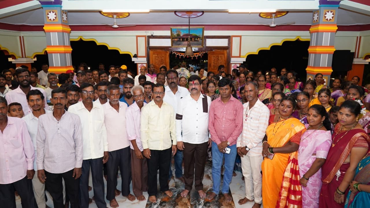 Ratnagiri  : कोकण माझं कुटुंब, प्रत्येक स्वप्न माझी जबाबदारी शिक्षणाला बळ, आरोग्याला आधार, महिलांना स्वावलंबन निलेश सांबरे यांची कोकणातील विकासाची प्रेरणादायी वाटचाल!