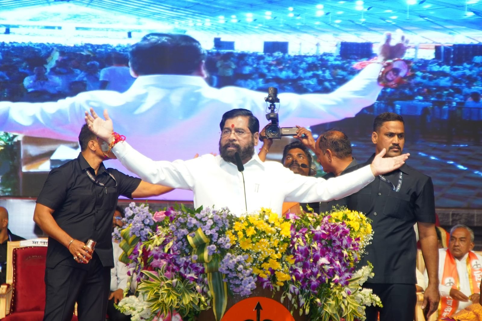 Eknath shinde : कुणाचाही हक्क न काढता मराठा समाजाला न्याय; सर्व समाजांच्या विकासासाठी एकनाथ शिंदेंची ठाम भूमिका” परभणीतील शेतकरी संवाद मेळाव्यातून मराठा समाजासह सर्व समाजघटकांना न्याय, सन्मान आणि विकास देण्याची एकनाथ शिंदेंची ग्वाही!