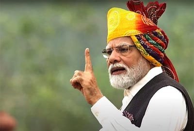 Narendra Modi : स्वातंत्र्यदिनानिमित्त पंतप्रधान नरेंद्र मोदींची मोठी घोषणा: देशातील १ कोटी तरुणांना मिळणार मोफत AI प्रशिक्षण!