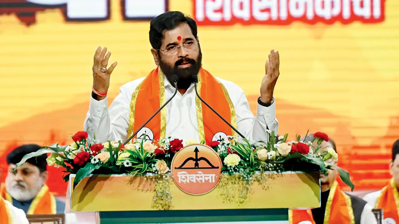 Eknath shinde :श्रद्धेच्या ठिकाणी उपमुख्यमंत्री शिंदे यांचा विकासाचा संकल्प;२८८ कोटींच्या भीमाशंकर विकास आराखड्यातून भक्तीबरोबर पर्यटन आणि स्थानिक अर्थव्यवस्थेलाही बळ..भीमाशंकराचे शिंदे यांनी घेतले दर्शन, महाराष्ट्रातील जनतेच्या सुखासाठी केली प्रार्थना!