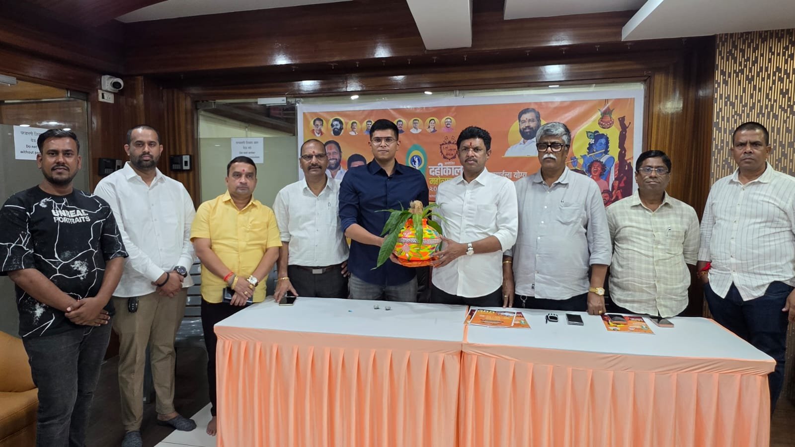 Thane: साई जलाराम प्रतिष्ठानची दहीहंडी यंदा भव्य स्वरूपात साजरी होणार ;२१ लाखांची बक्षिसे, ‘प्रो गोविंदा’चा थरार अनुभवता येणार…१० थर लावणाऱ्या गोविंदा पथकांना मिळणार ६ लाखांचे रोख पारितोषिक आणि सन्मानचिन्ह!