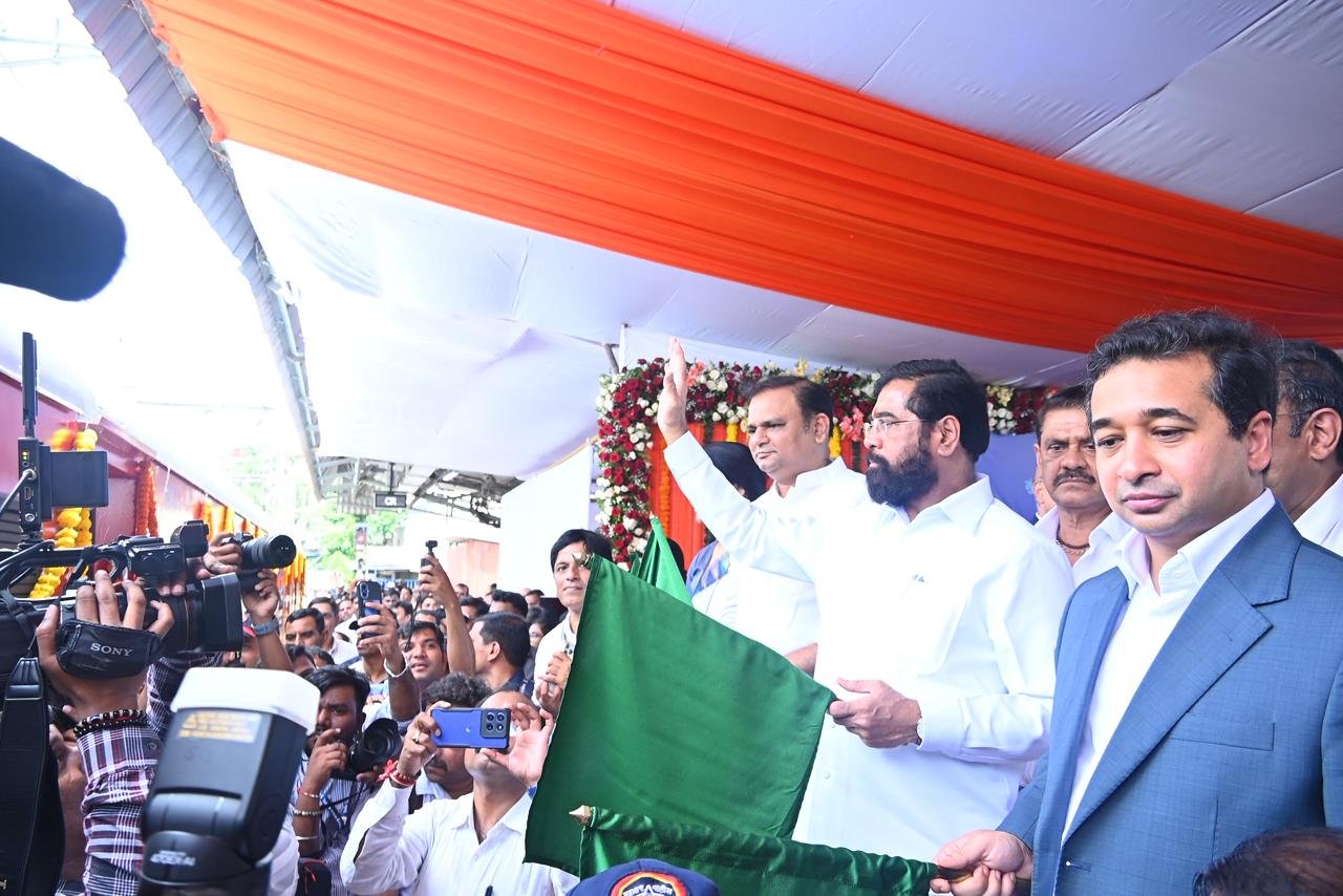 गणेशोत्सवापूर्वी कोकणवासीयांना मोठी भेट… सावंतवाडी एक्स्प्रेस कोकण पर्यटन विकासाचा पुढचा टप्पा ठरेल – उपमुख्यमंत्री एकनाथ शिंदे!